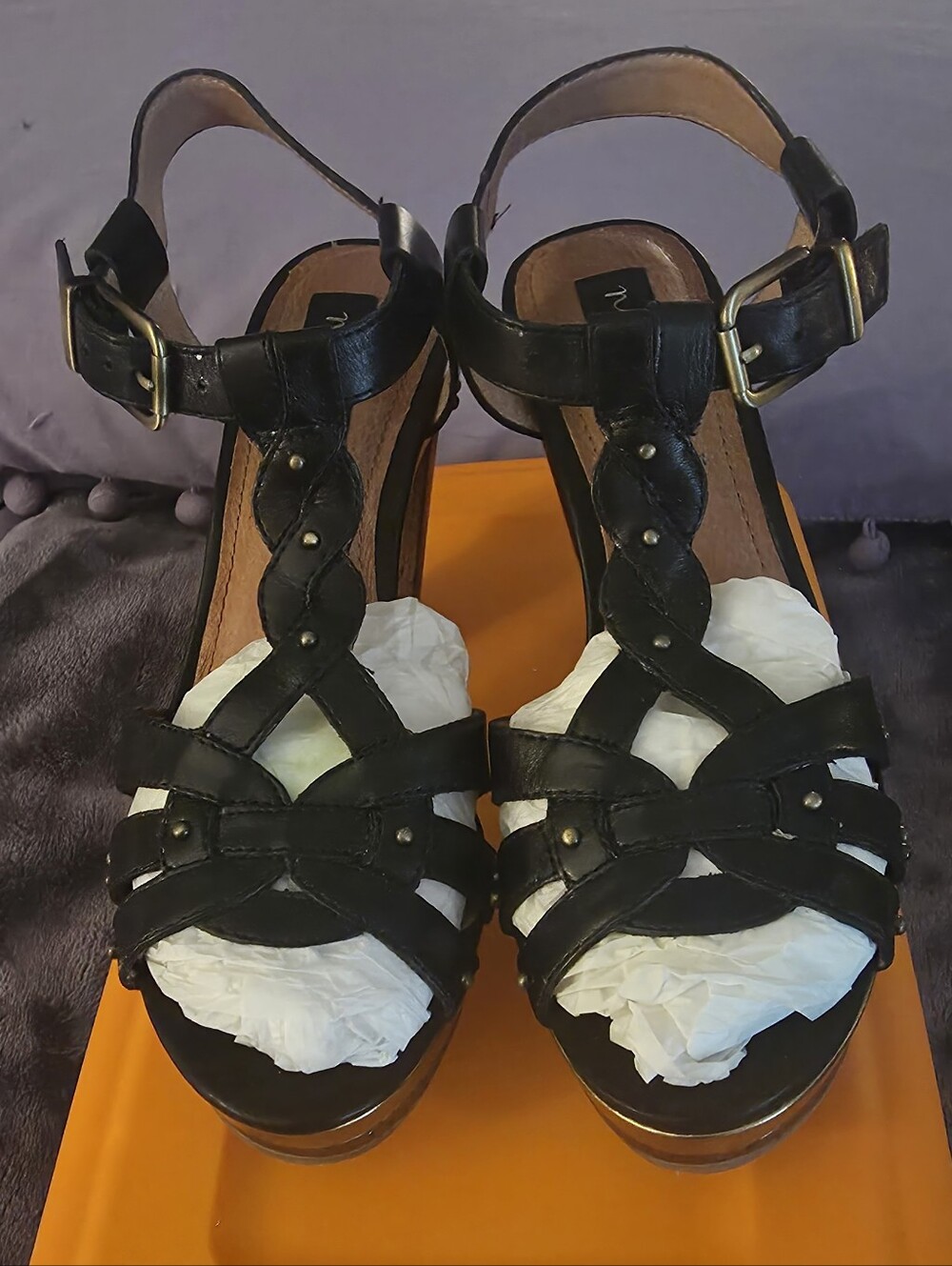 Nurture Black Leather Strappy Wedge Sandals - Women Size 7 - Never Worn